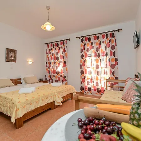 Апартаменты Alykes & *