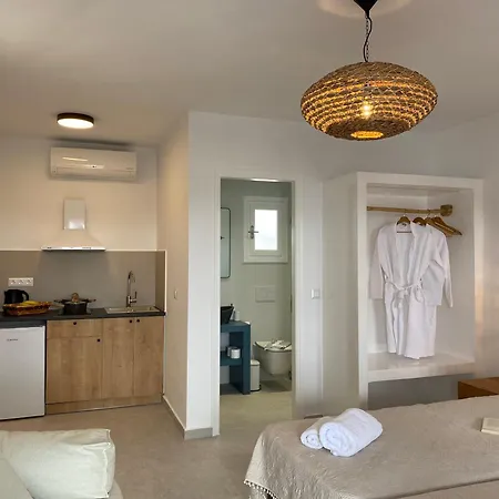 Апартаменты Alykes &